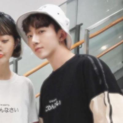 爱意满满的情侣头像一对 高清一对情侣头像