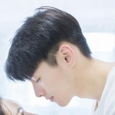 爱意满满的情侣头像一对 高清一对情侣头像
