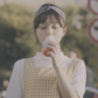高清好看的唯美恋人头像图片两张一对