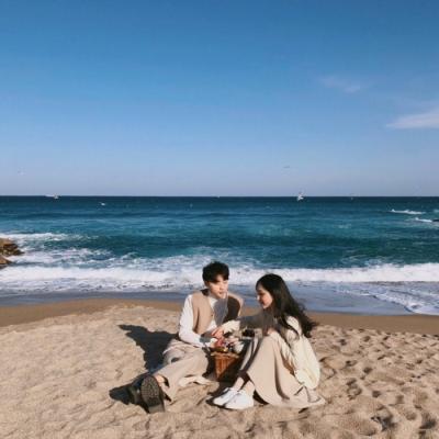 高清创意唯美情侣头像图片 创意情侣头像唯美图片