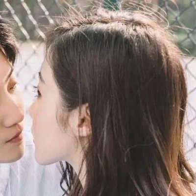 新潮高清情头好看不腻 独一无二情侣头像一对两张