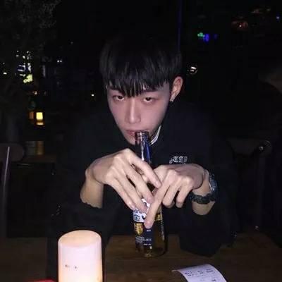 最新好看的单双人情头高清 高清情侣头像一对两张