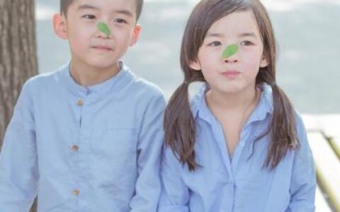 高清可爱的萌娃情头 情侣头像可爱小孩一对