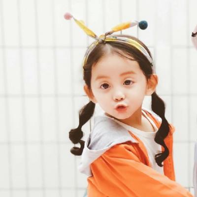 高清可爱的萌娃情头 情侣头像可爱小孩一对