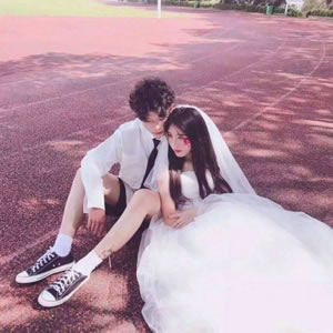 高清唯美的礼服婚纱头像情侣图片 情侣头像婚纱照