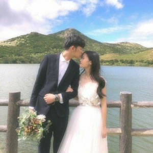 高清唯美的礼服婚纱头像情侣图片 情侣头像婚纱照