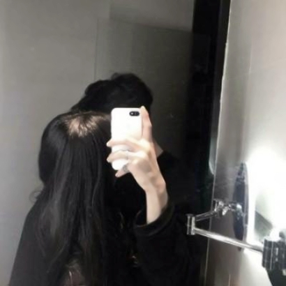 画风很唯美的情侣头像图片 高清的情侣头像唯美