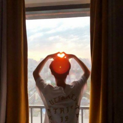 画风很唯美的情侣头像图片 高清的情侣头像唯美