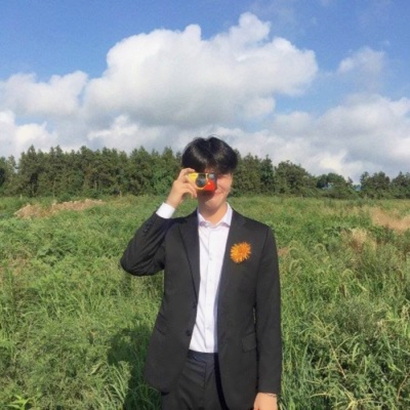 高清有意境的情头 意境情侣头像一左一右